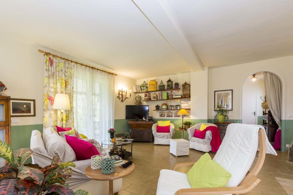 Villa Monserrato - Goelba Porto Azzurro Zewnętrze zdjęcie