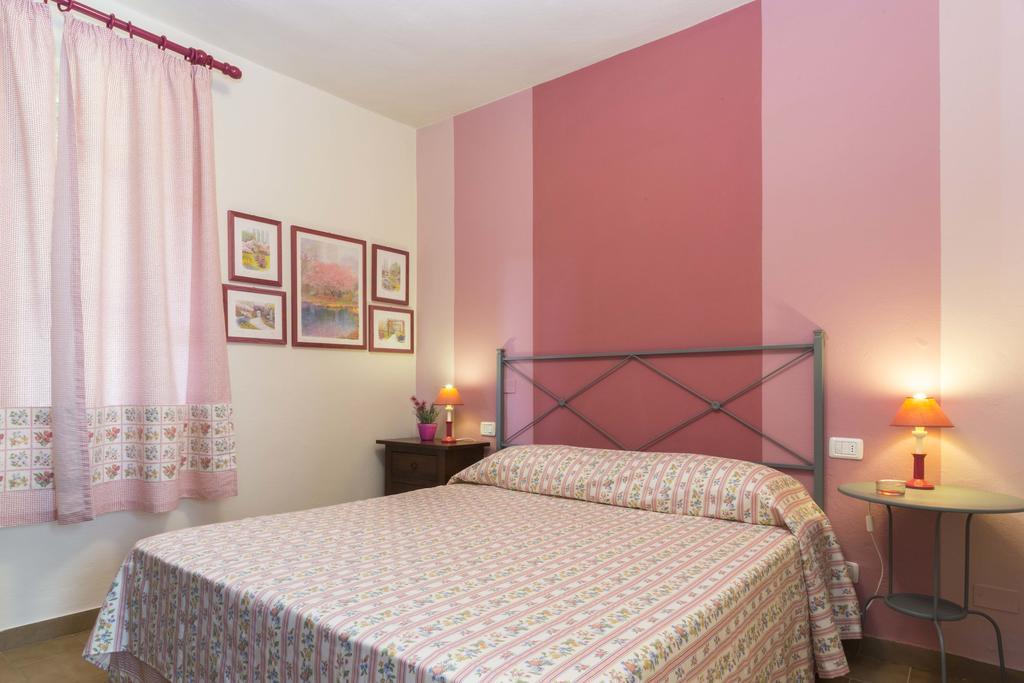 Villa Monserrato - Goelba Porto Azzurro Zewnętrze zdjęcie