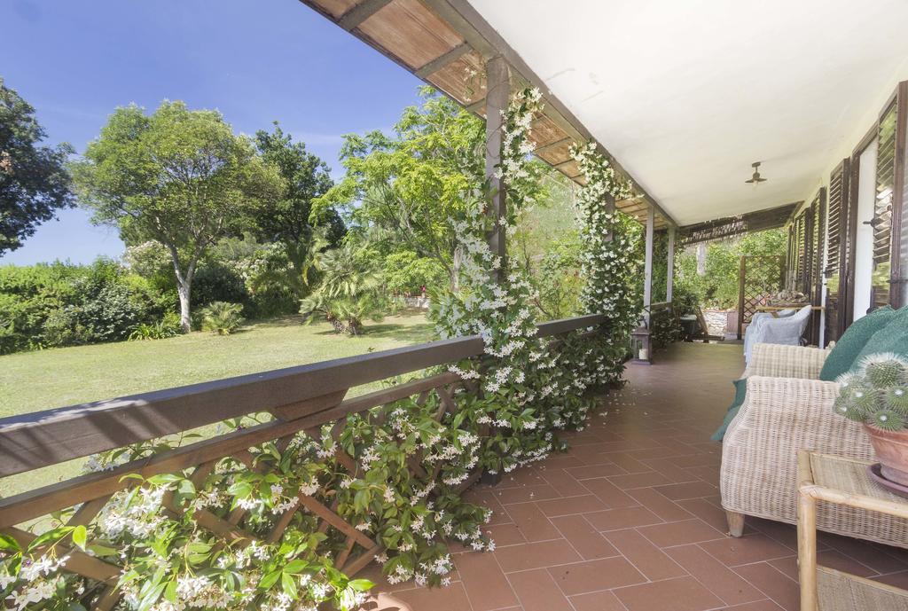 Villa Monserrato - Goelba Porto Azzurro Zewnętrze zdjęcie